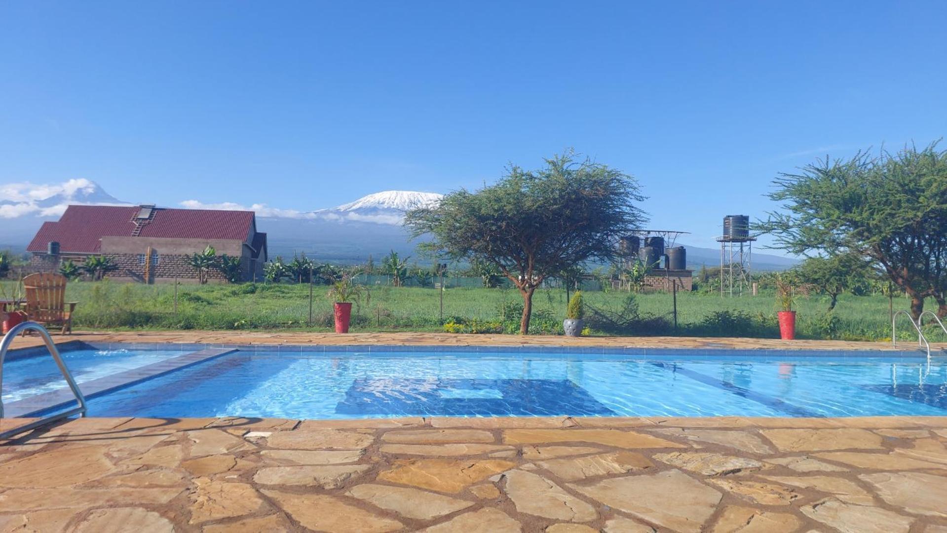 Amboseli Glass House Oloitokitok Dış mekan fotoğraf
